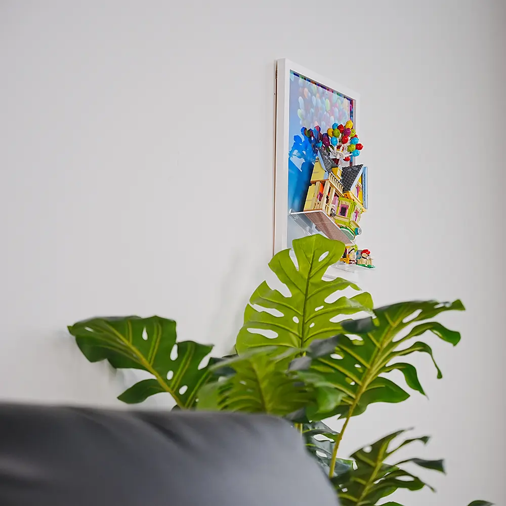 LEGO Display Frame for ‘Up’ House (43217) - Image 3