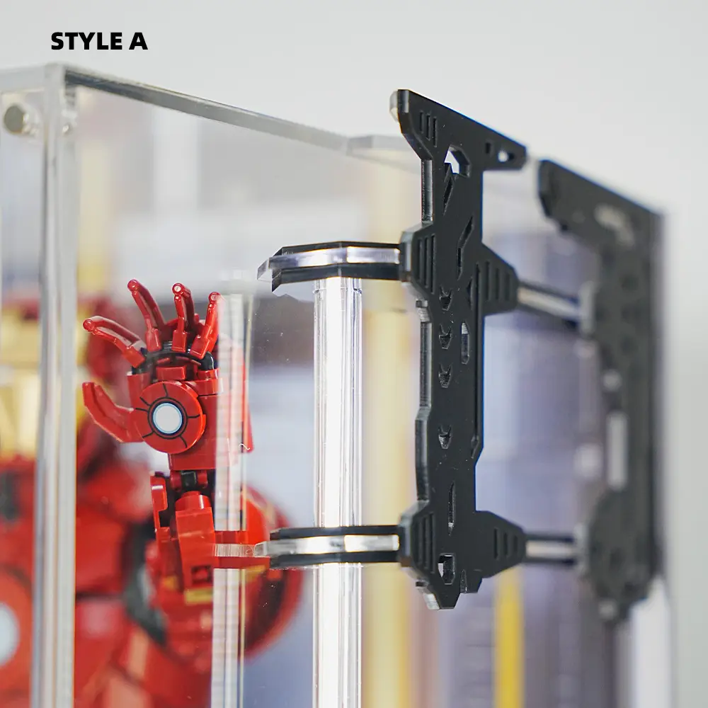 LEGO Display Case for Iron Man Mark 3 Collectors' Edition (76344) - Image 7