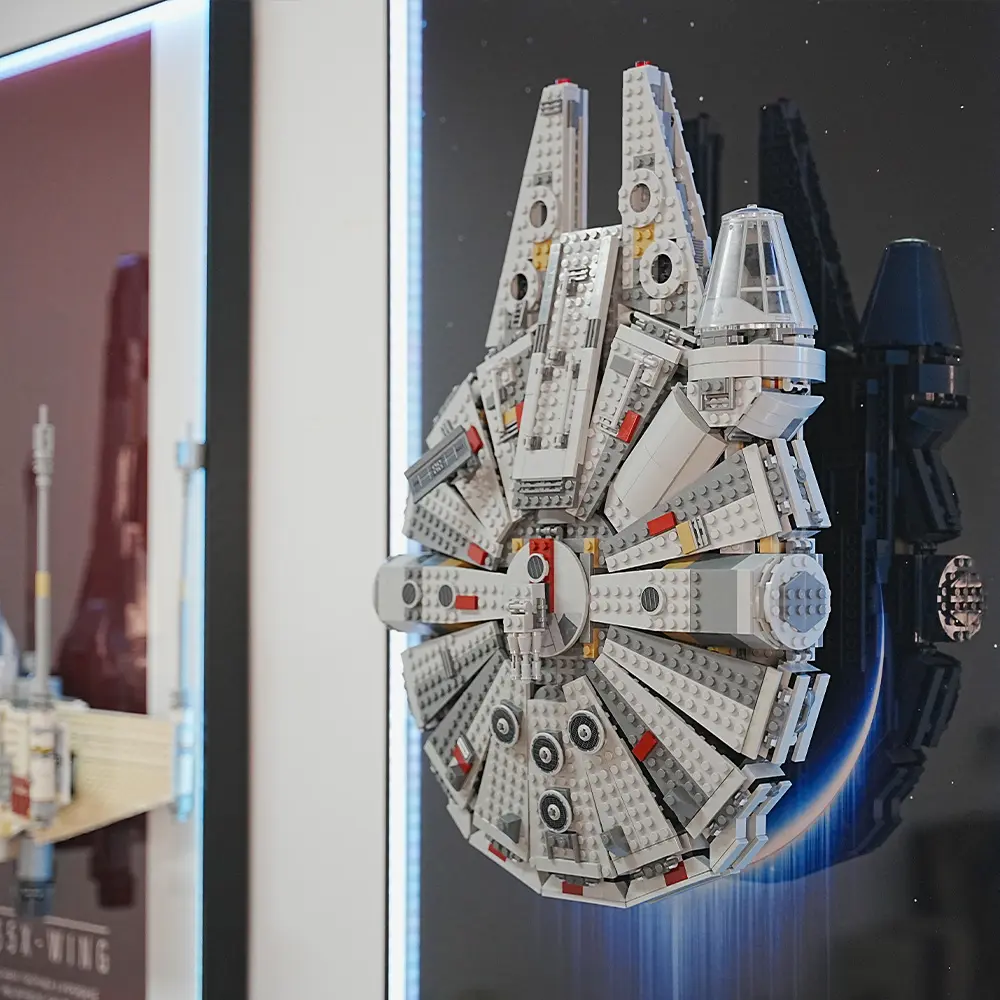LEGO Display Frame for STAR WARS Millennium Falcon (75257/7965/75105/75121/4504) - Image 11