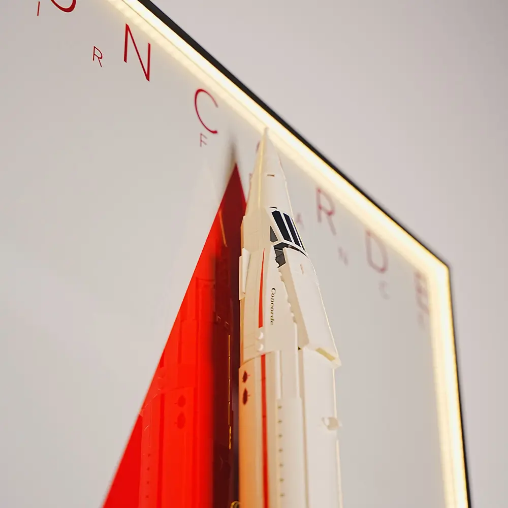 LEGO Display Wall Mount Frame for Concorde (10318) - Image 7