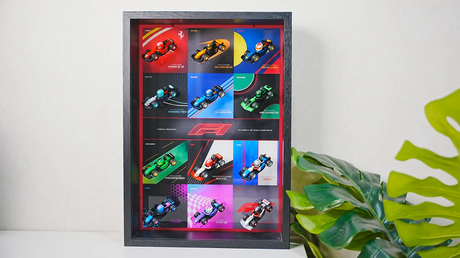 LEGO F1 Display Case for Collectible Race Cars Plus (71049) - Image 5