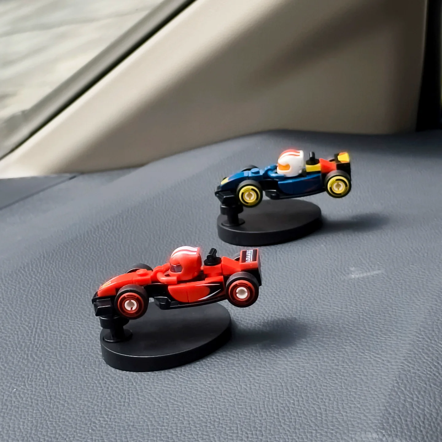 LEGO Car Ornaments for F1 Collectible Race Cars (71049) - Image 6
